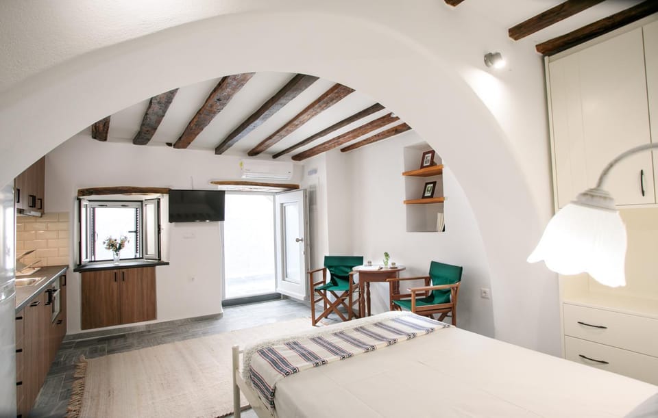 Kitchen or kitchenette, Photo of the whole room