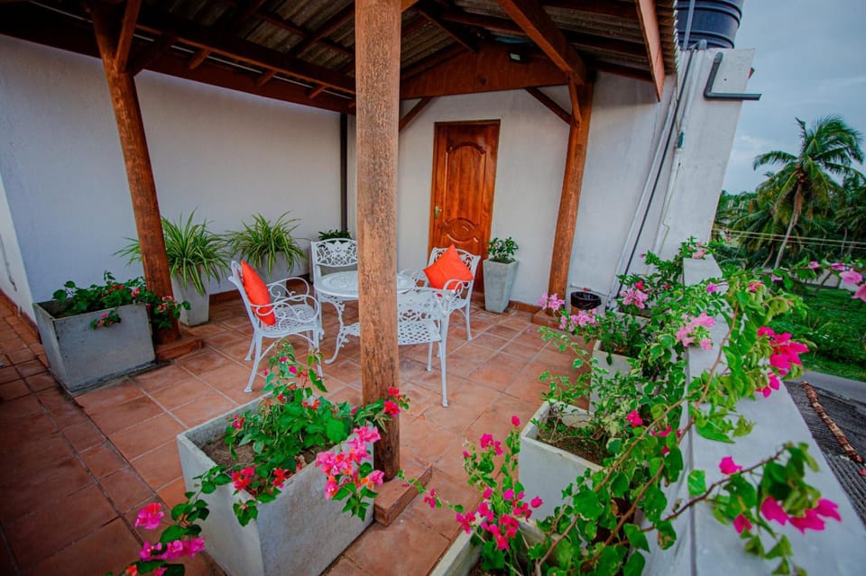Meth Suites Hotel in Western Province