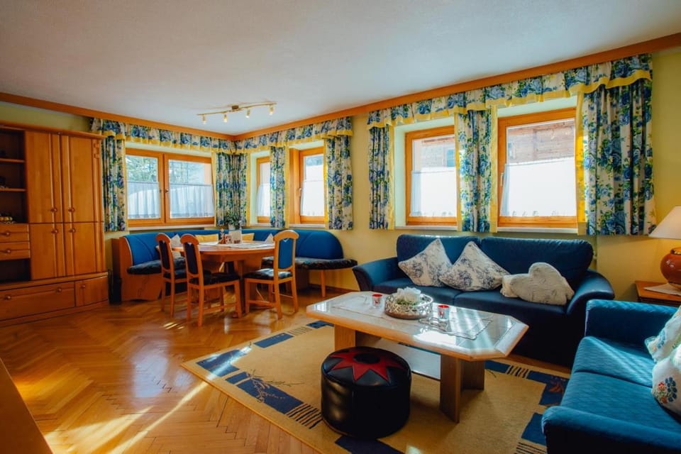 Appartement ERIKA by MoniCare (Haus Claudia) Apartment in Seefeld