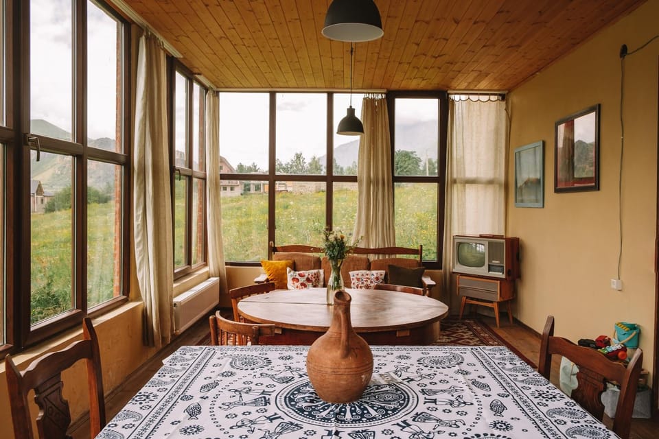 Living room, Seating area, Dining area