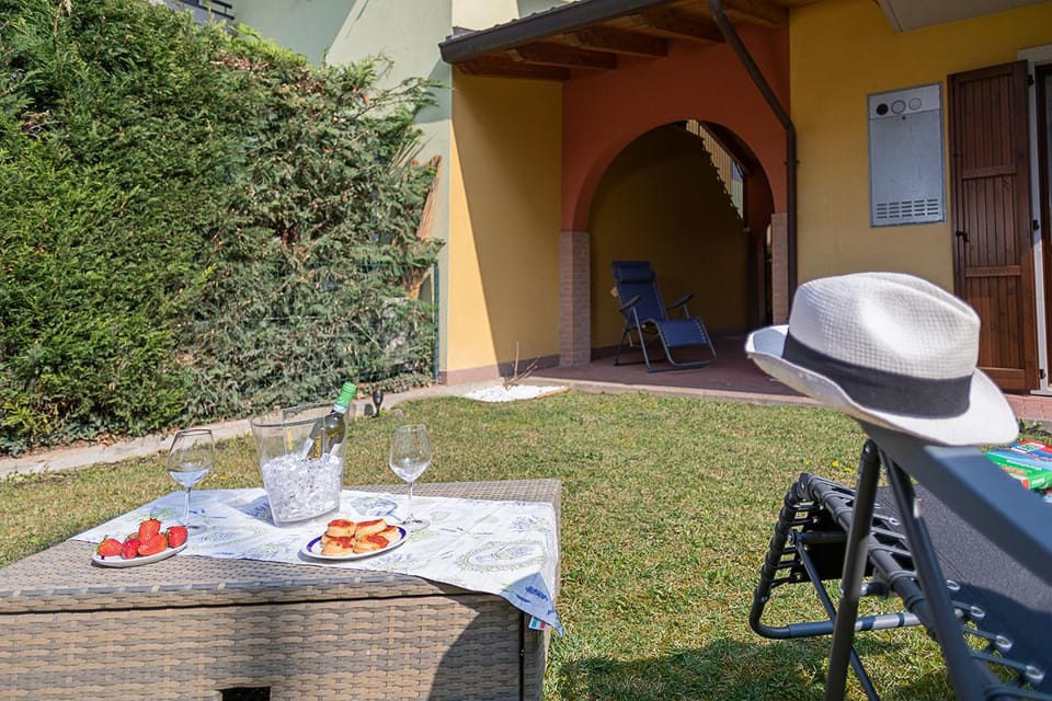 Property building, Garden