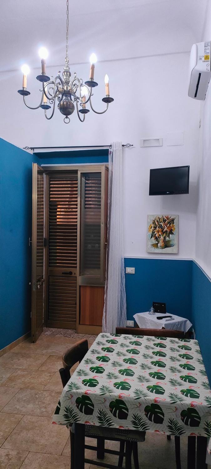Communal lounge/ TV room, Lounge or bar