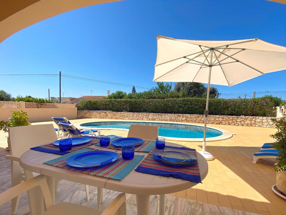 Patio, Swimming pool