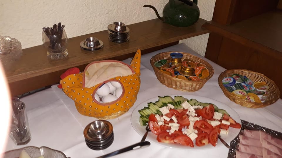 Buffet breakfast