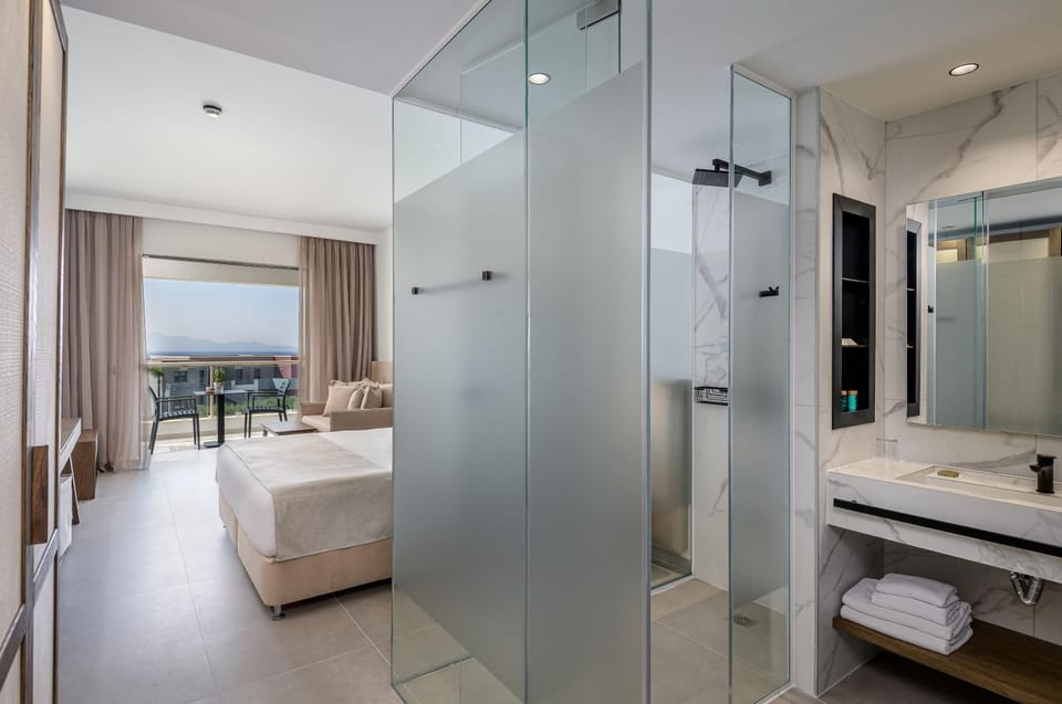 Bathroom, View (from property/room), Bedroom