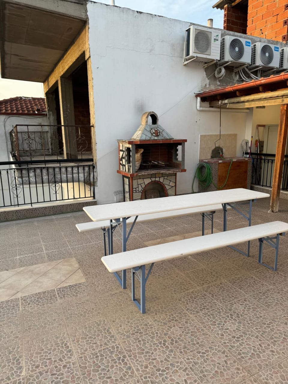 Balcony/Terrace, Dining area