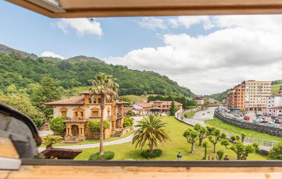 Nearby landmark, Garden view, Mountain view