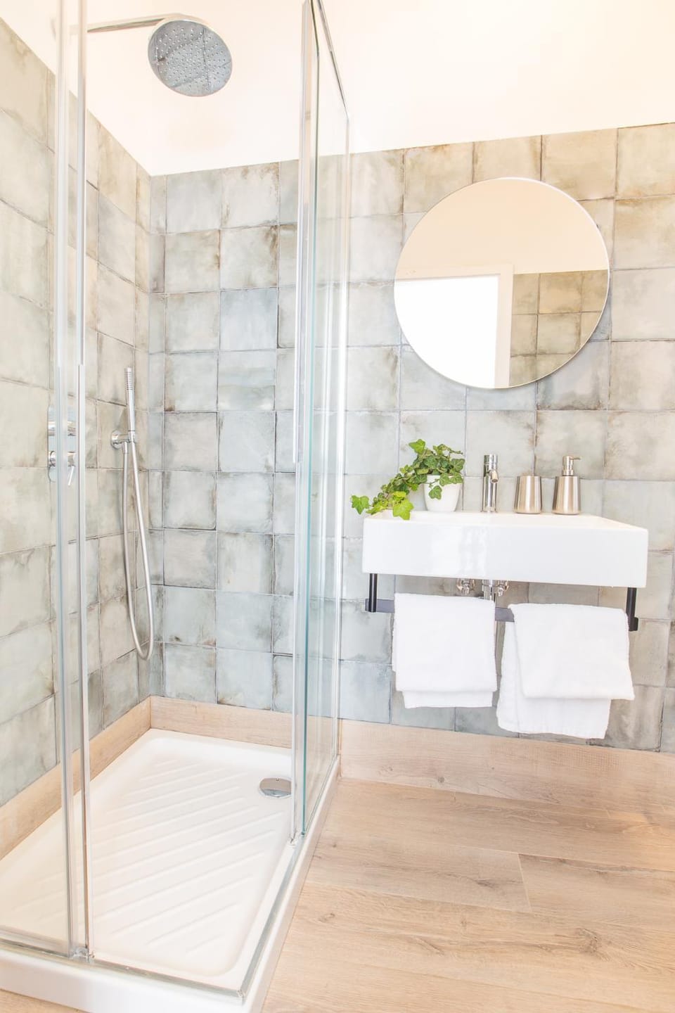 Shower, Bathroom
