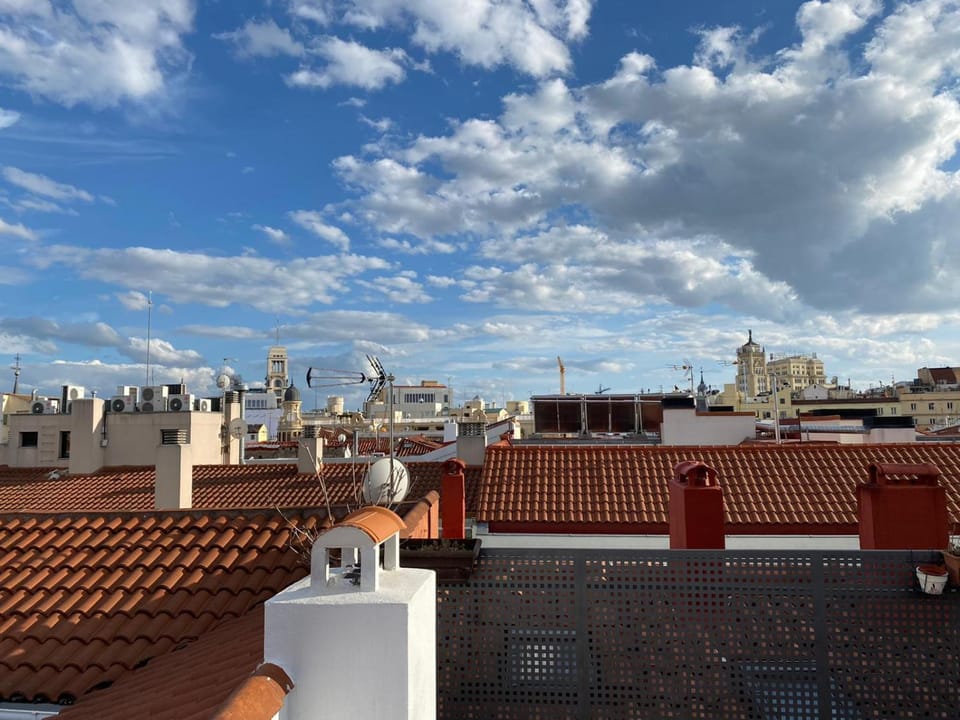 View (from property/room), City view