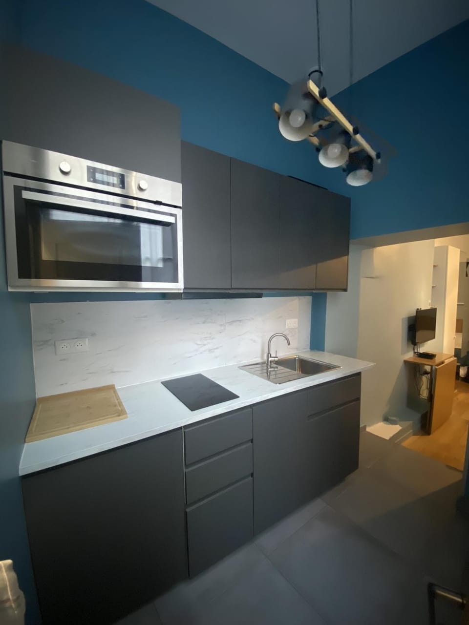 Kitchen or kitchenette