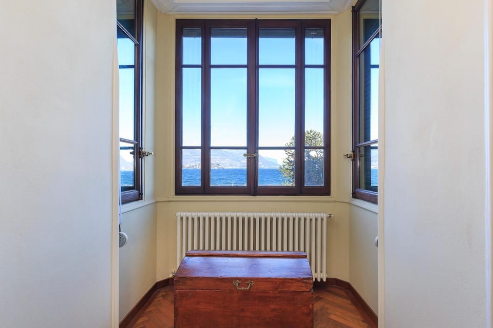 Lake view, Lake view