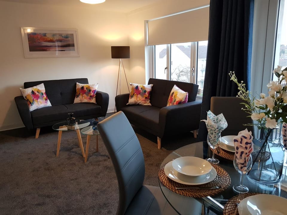 Carnegie Place Apartment in East Kilbride