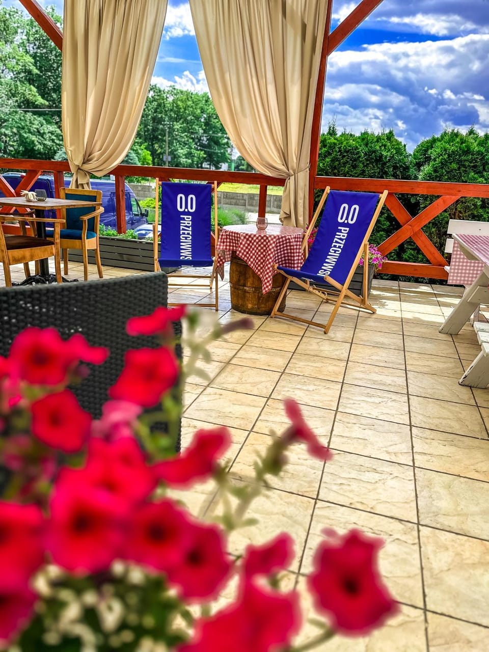 Patio, Day, Balcony/Terrace, sunbed