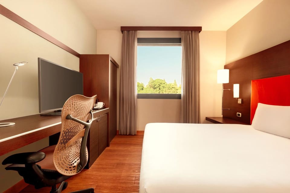 Zeus Essence Dolce by Wyndham Milan Malpensa Hotel in Somma Lombardo