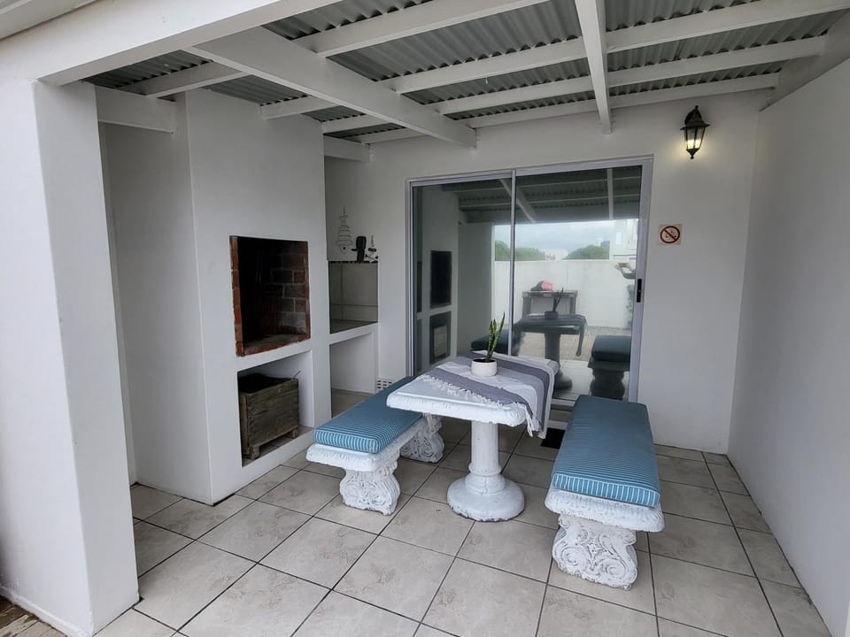 MALIKA Self Catering #Loadshedding free # Apartment in Western Cape