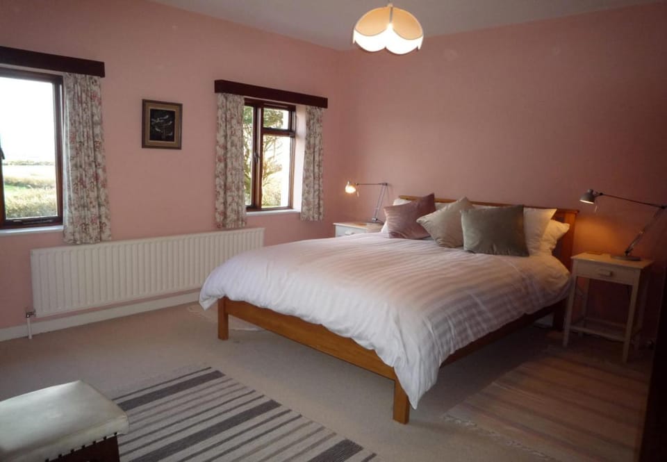 Bedroom, Bedroom
