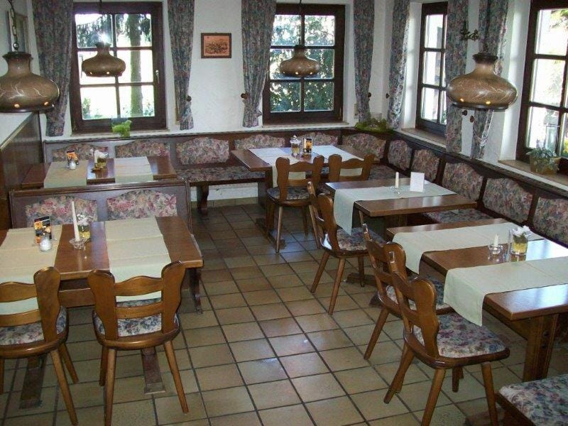 Gasthaus Hinterländer Schweiz Bed and Breakfast in Hesse