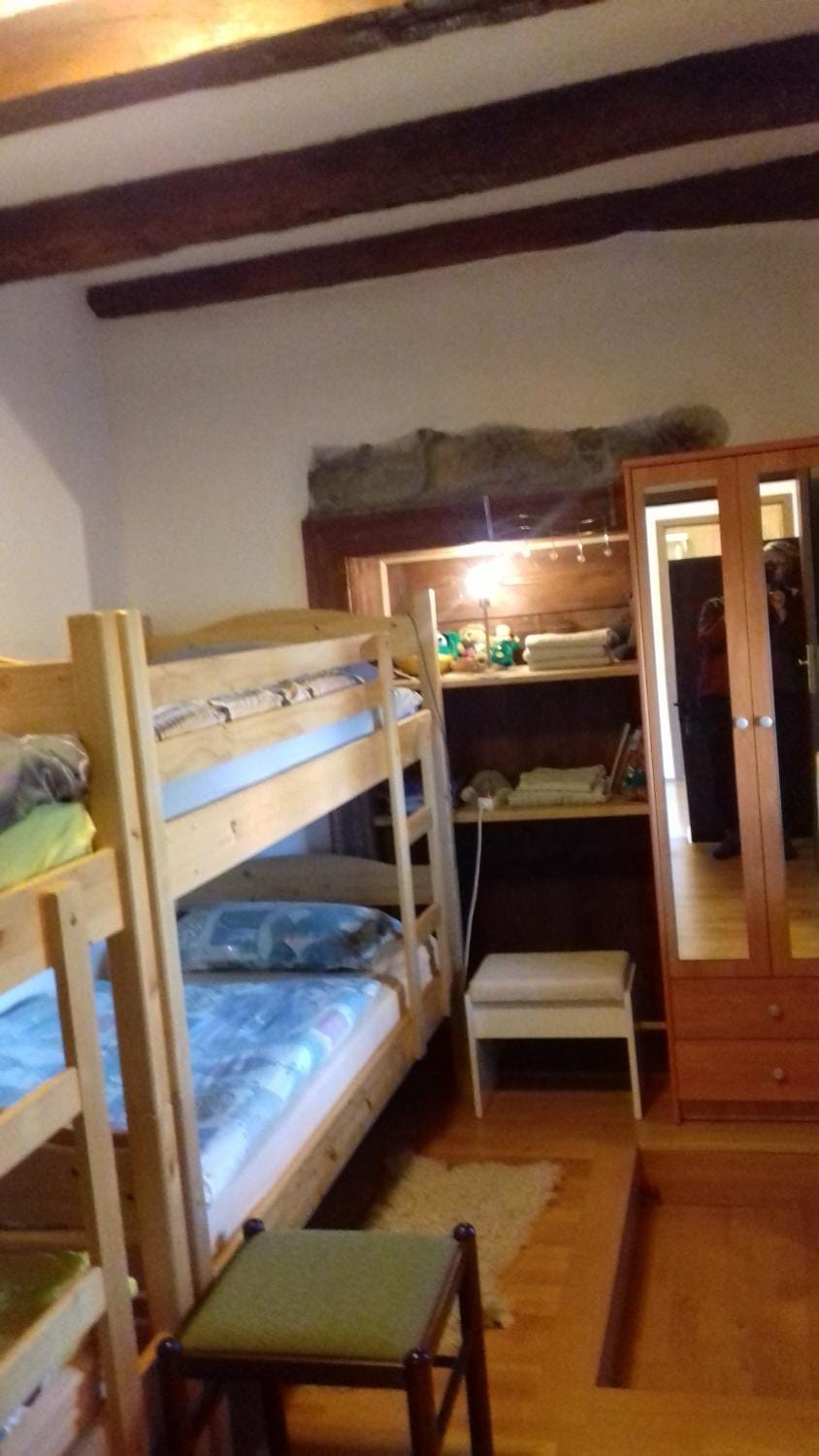 bunk bed