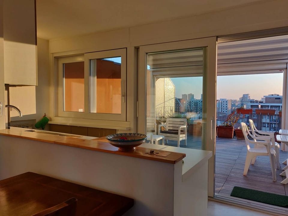 Exclusive rooftop apartment with large terrace in Solari/Tortona Apartment in Milan