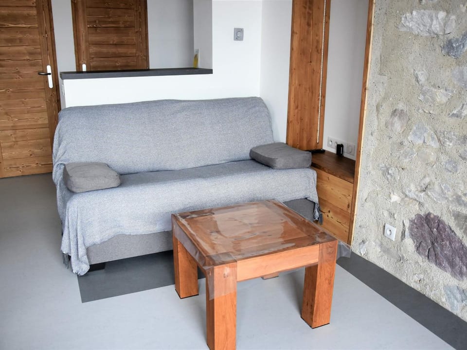 Beau 2 pièces neuf, balcon sud, idéal 4 pers. - FR-1-464-141 Apartment in Pralognan-la-Vanoise