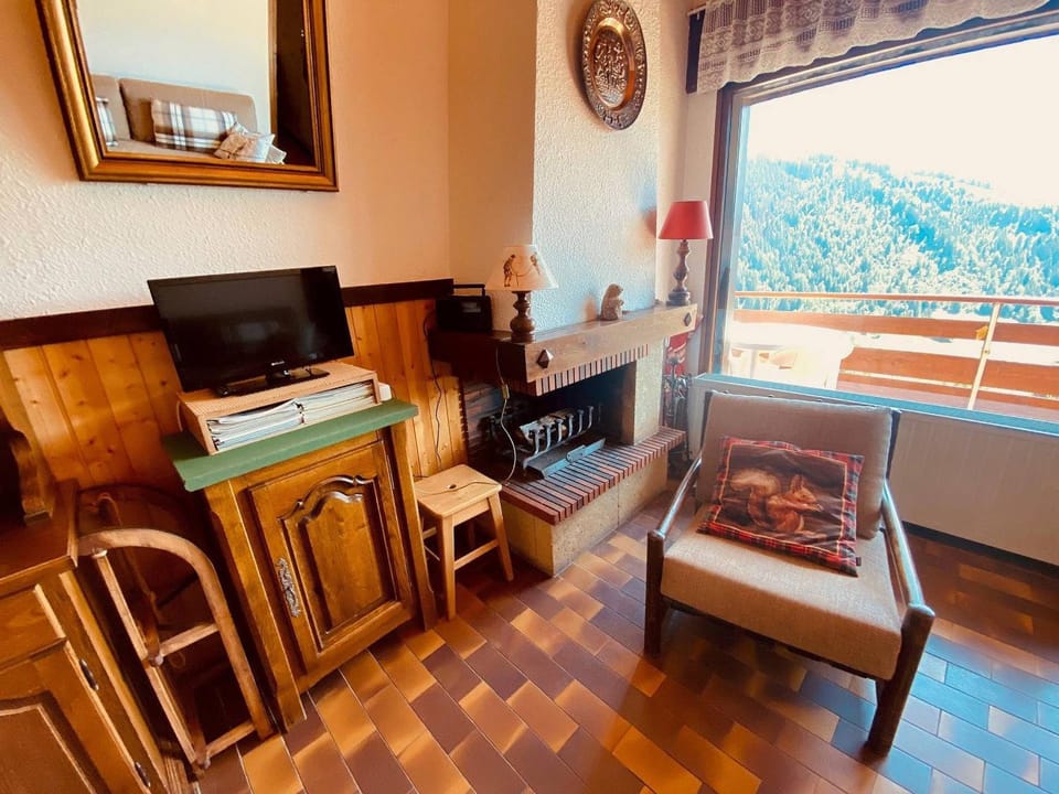 2 pièces cabine sans prétention avec balcon et parking - FR-1-459-47 Cabin in La Clusaz