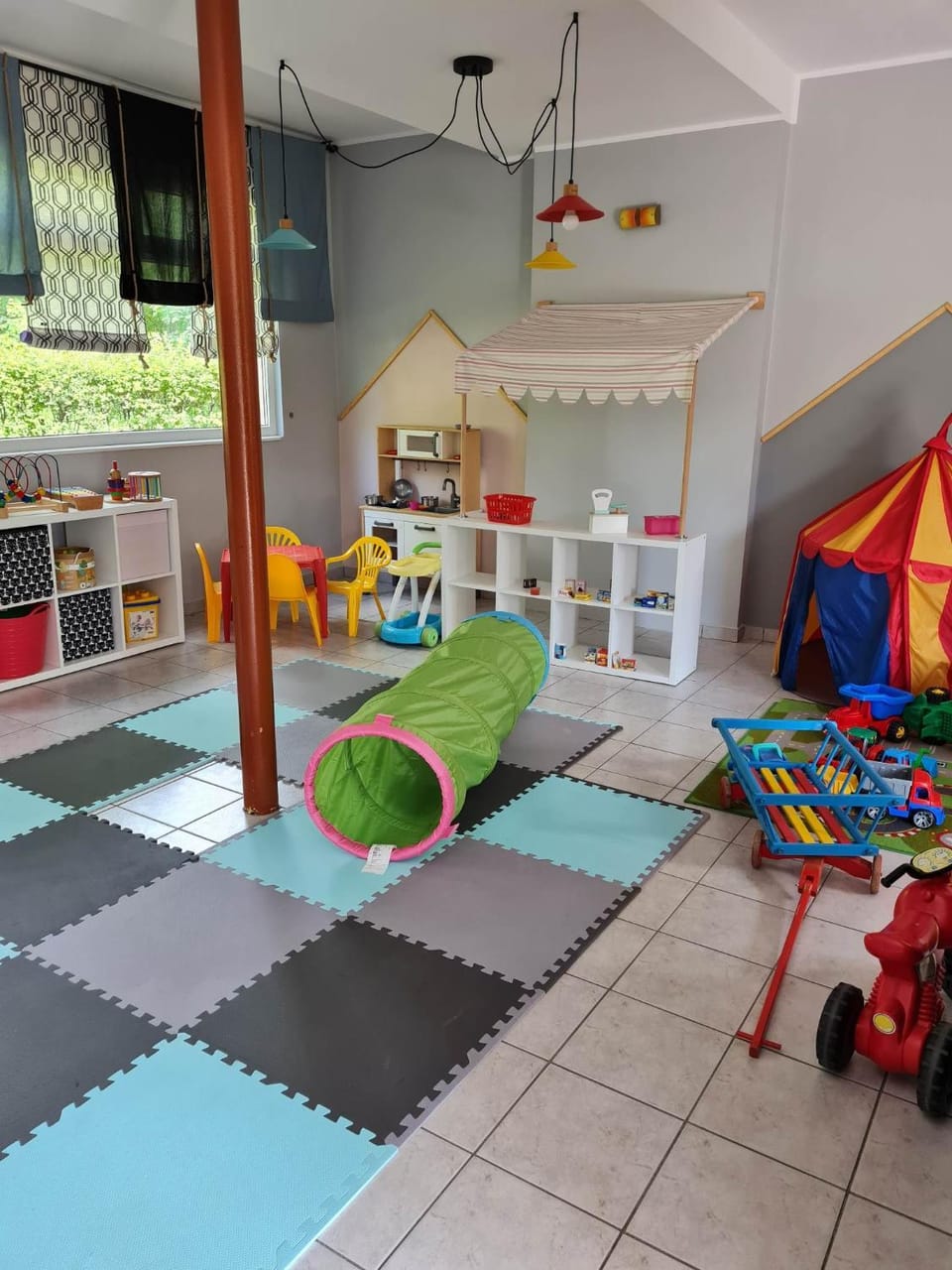 Apartament w Domu Wypoczynkowym Zacisze Apartment in Pomeranian Voivodeship