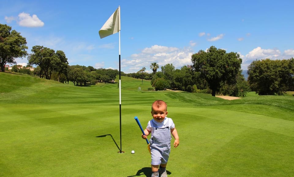 Golfcourse, On site
