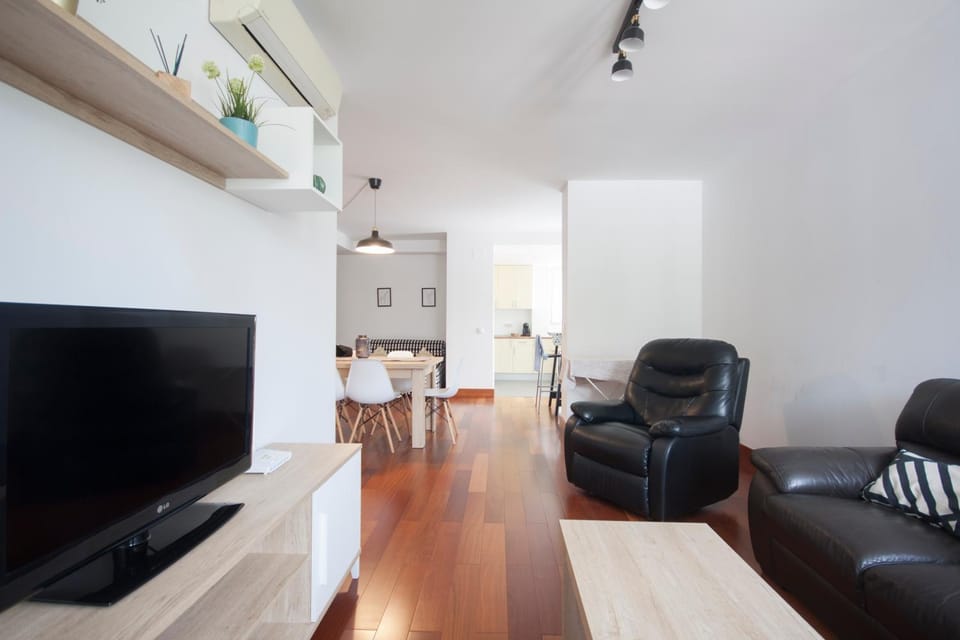 TV and multimedia, Seating area