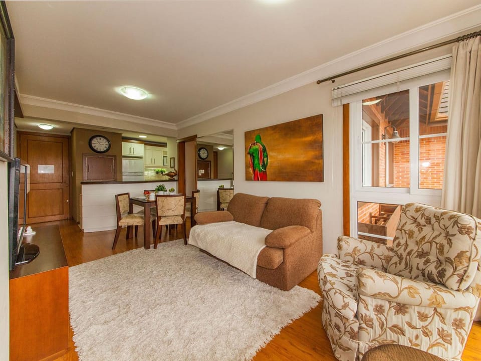 400 metros, Rua Coberta Centro - Villa Di Pietro 404 Apartment in Gramado