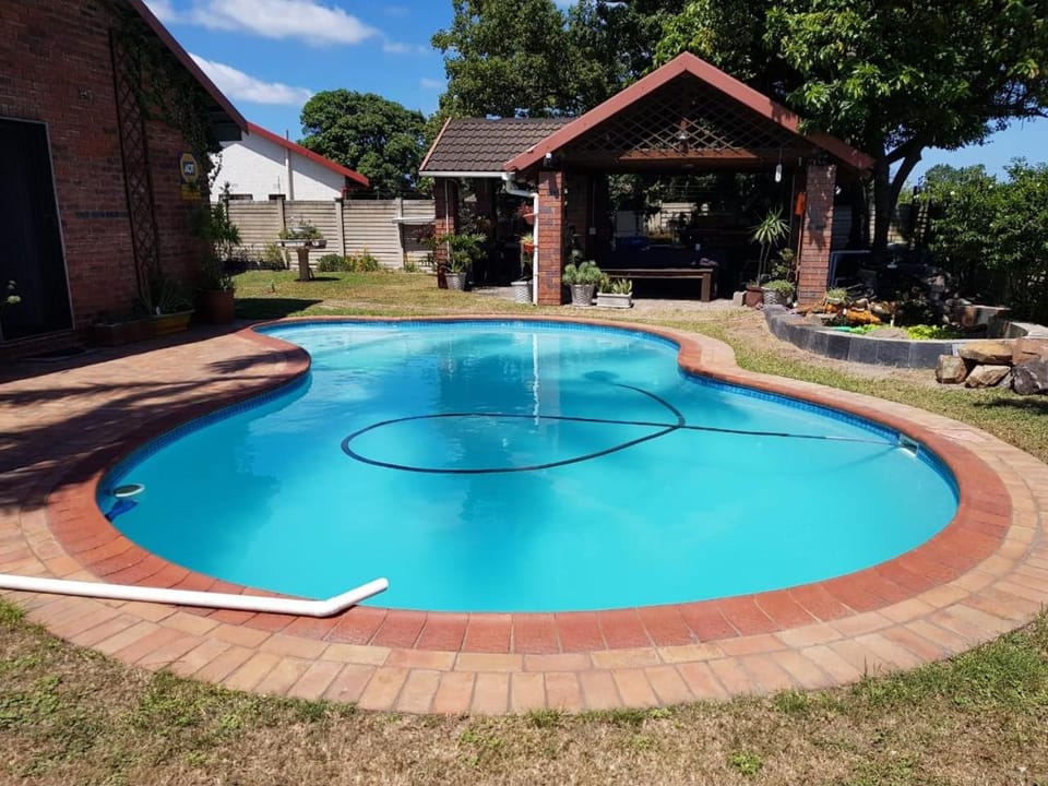 Property building, Spring, Day, Activities, Winter, Summer, BBQ facilities, BBQ facilities, Garden, Other, Other, Decorative detail, Decorative detail, Autumn, On site, Garden view, Pool view, Pool view, Area and facilities, Swimming pool, Swimming pool, Swimming pool, Seasons, Inner courtyard view