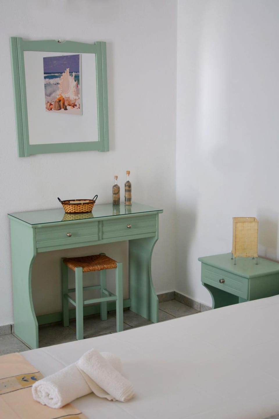Bed, Decorative detail, Bedroom
