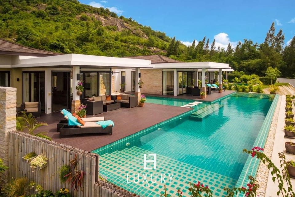 5 Bedroom Amazing Pool Villa In Resort TS1 Villa in Nong Kae