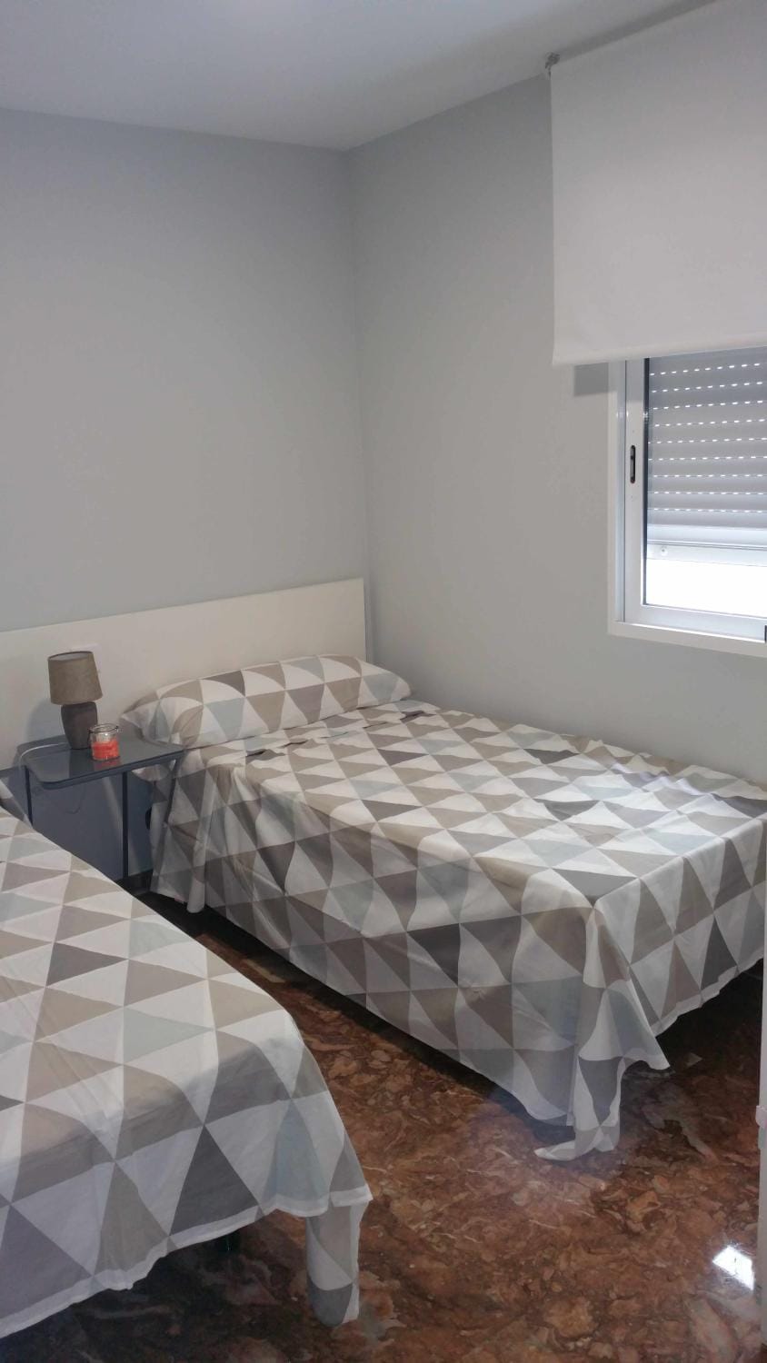 SAUCES - PARKING GRATIS - CLIMATIZADO Apartment in Jaén