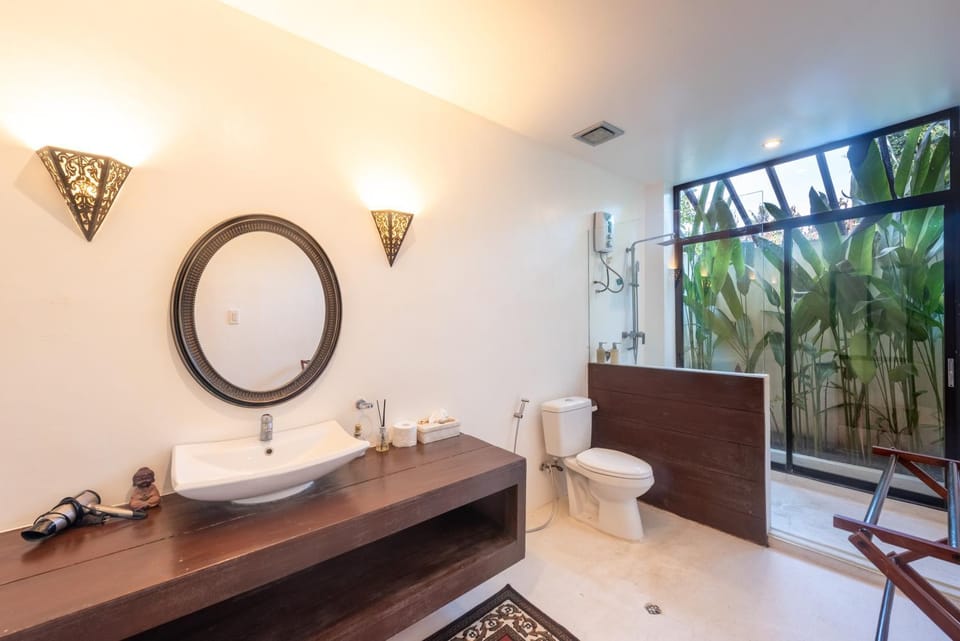 Casa Bianca Siargao Bed and Breakfast in General Luna