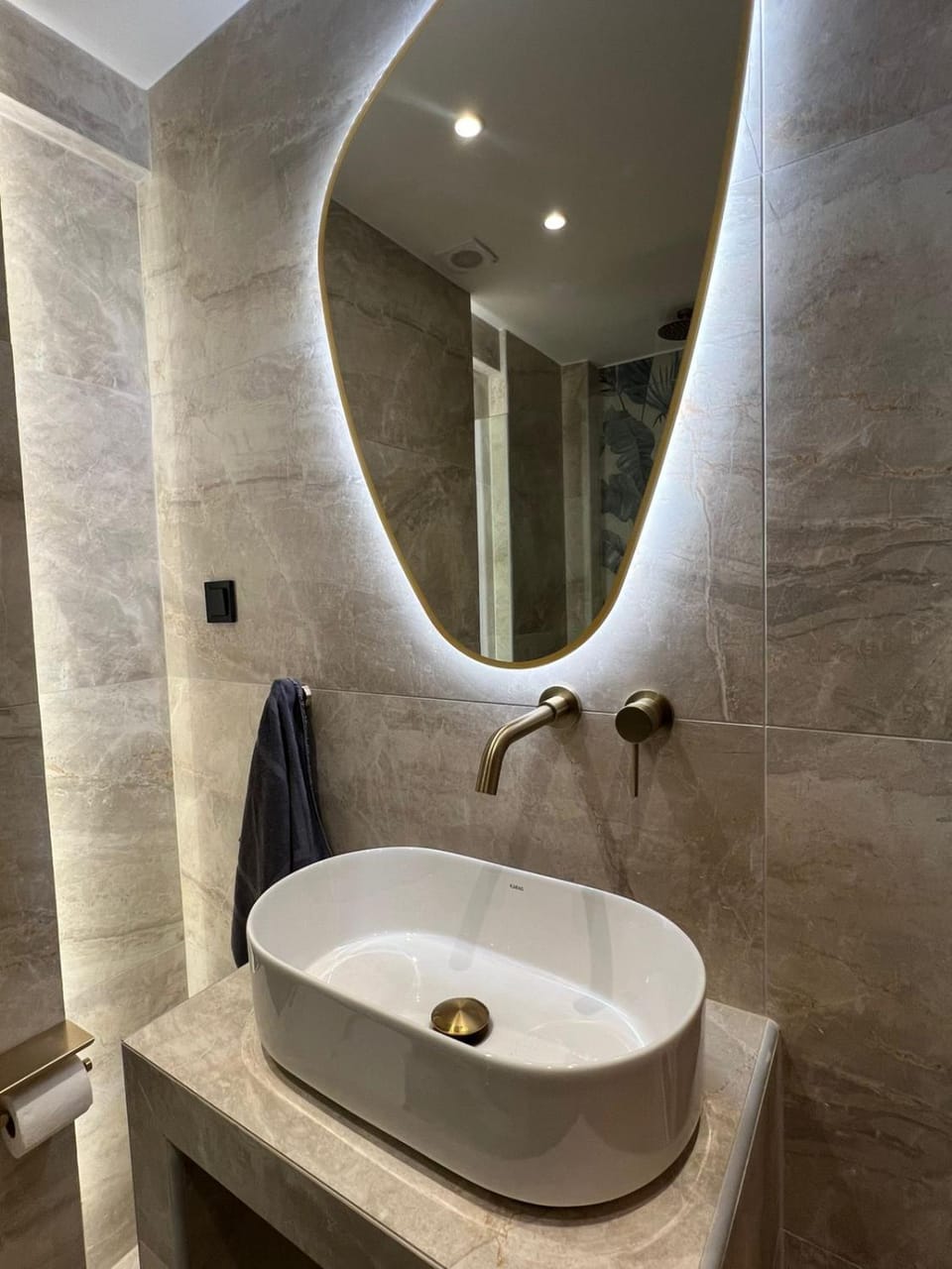Brand new flat in the amazing area of ​​Alimos Apartment in Alimos