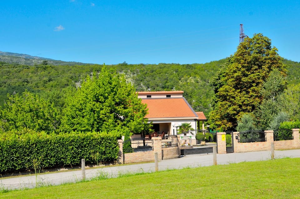 Imanje Pavićević Slap na Zeti Villa in Podgorica Municipality, Montenegro