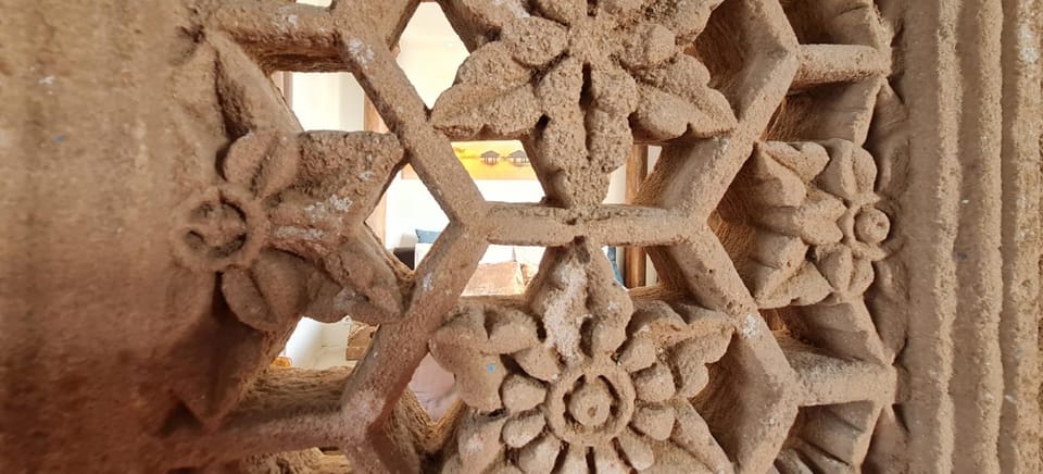 Decorative detail