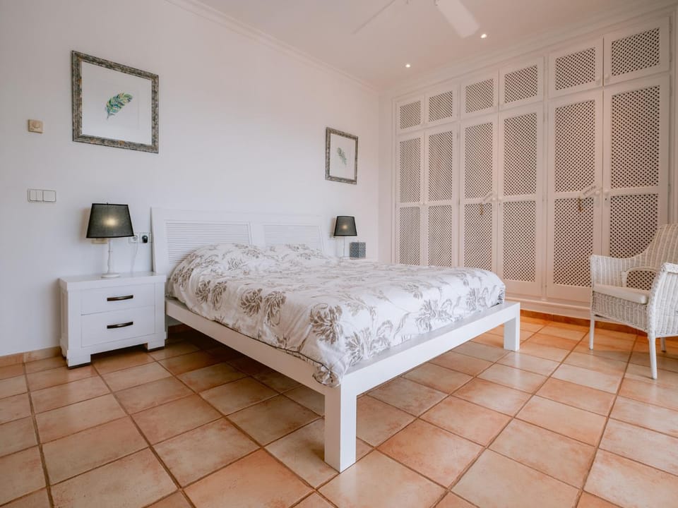 Property building, Bedroom