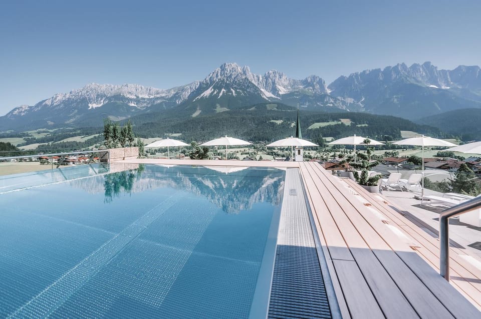 Mountain view, Swimming pool