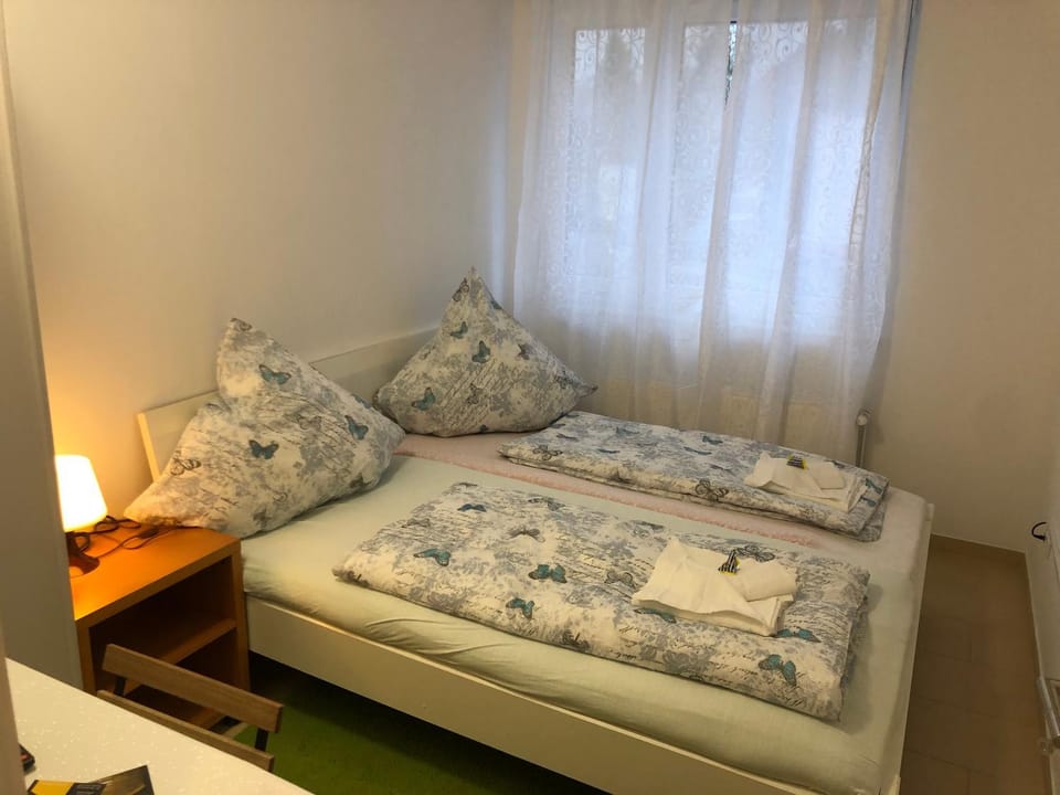 Pension Laatzen Bed and Breakfast in Hanover