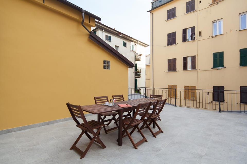 Balcony/Terrace, Balcony/Terrace