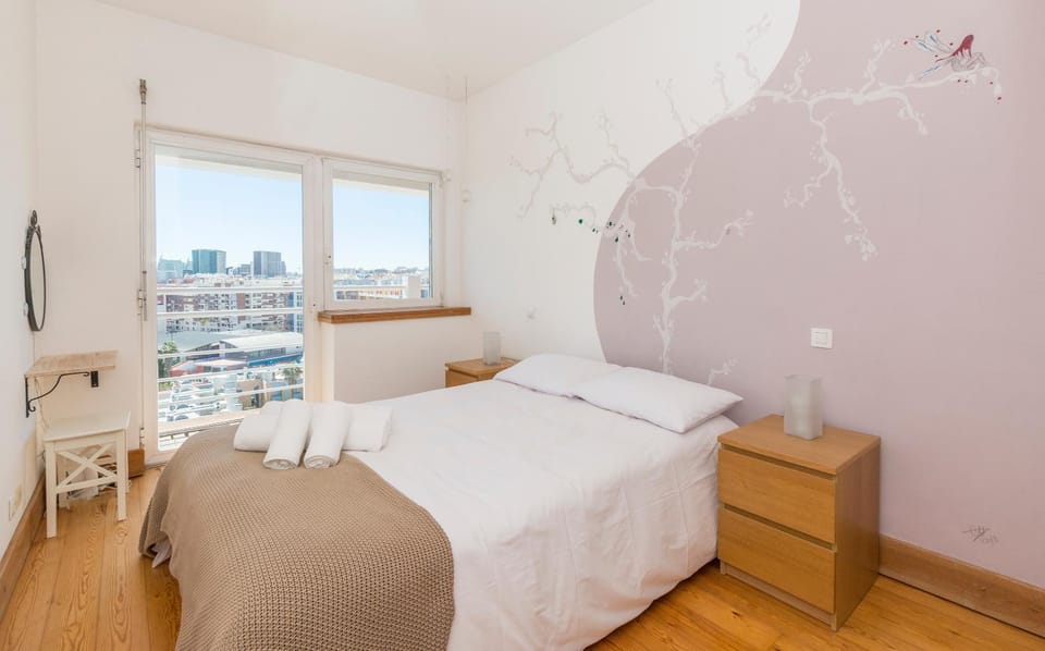 Eco Apartment @ Torre Verde (Green Tower) Apartment in Lisbon