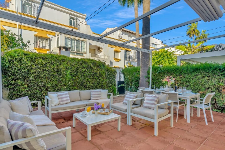 Casa Bella by Finest Rentals House in Marbella