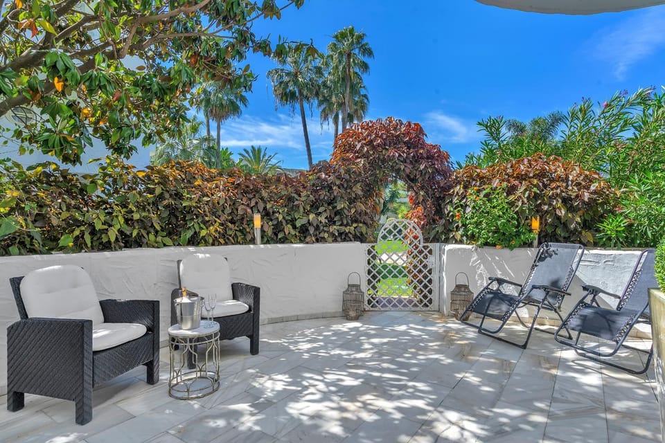 Marbella Real - Stylish 2 Bedroom Apartment by Finest Rentals Apartment in Marbella