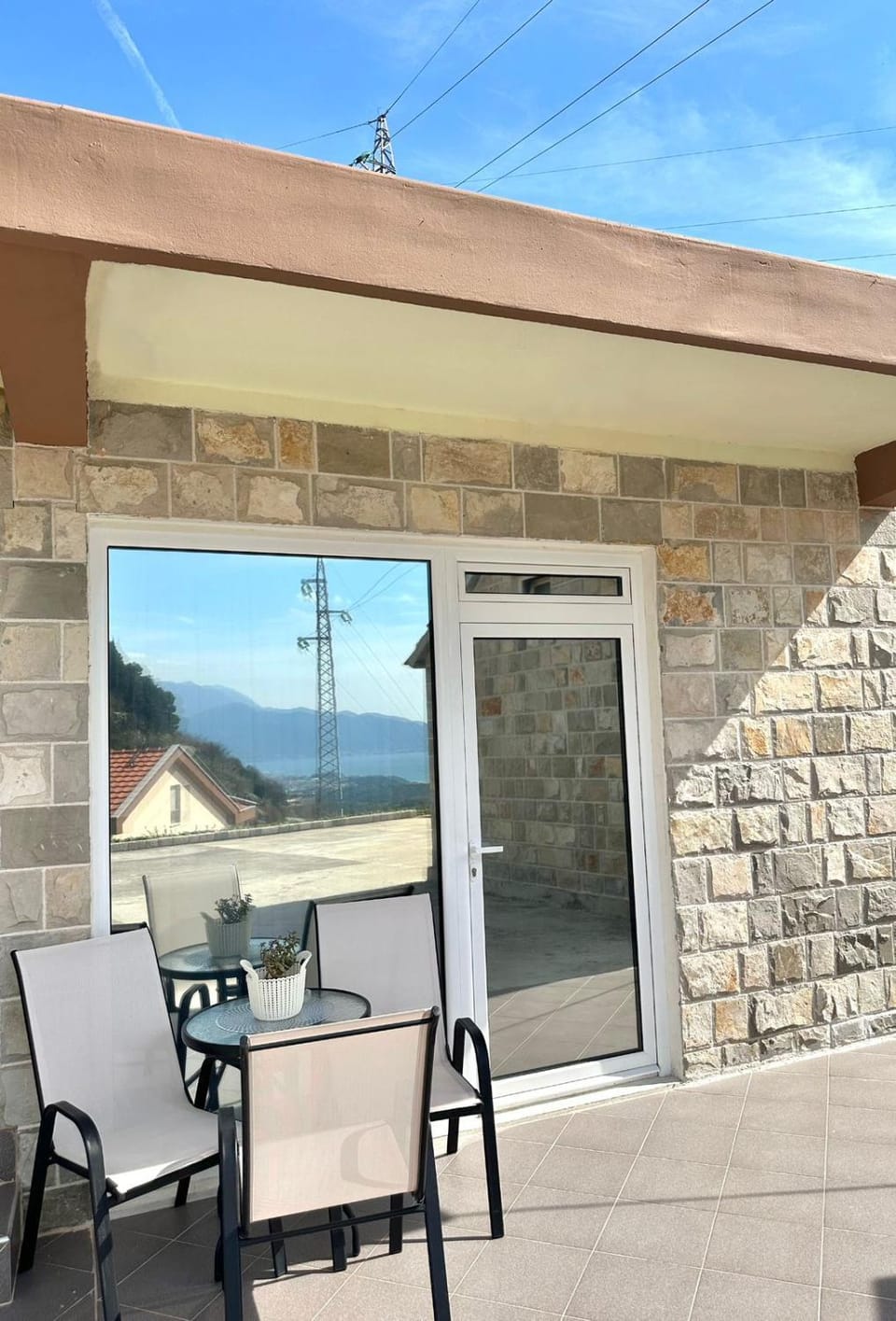 Albomi Apartment in Kotor Municipality