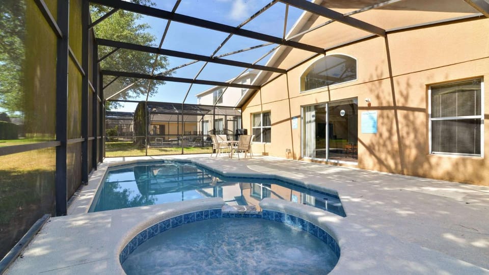 Balcony/Terrace, Swimming pool, Swimming pool