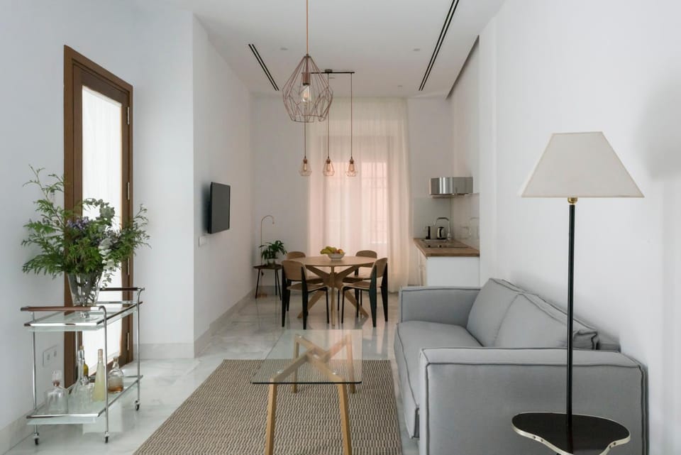 Living room, Dining area