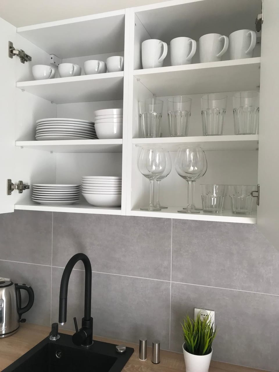 Coffee/tea facilities, Kitchen or kitchenette