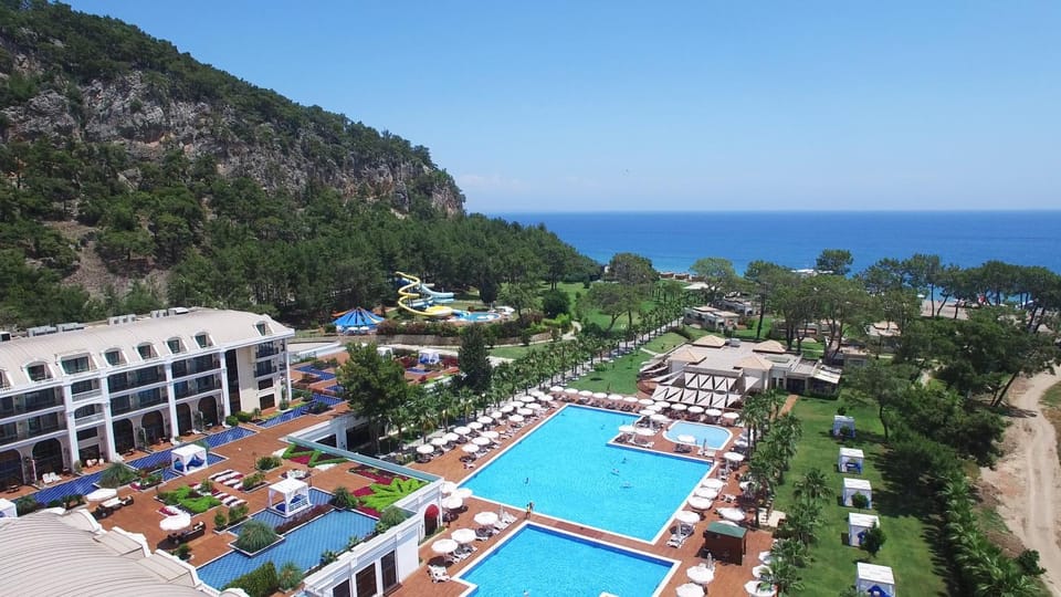 Bird's eye view, Sea view, Swimming pool, sunbed