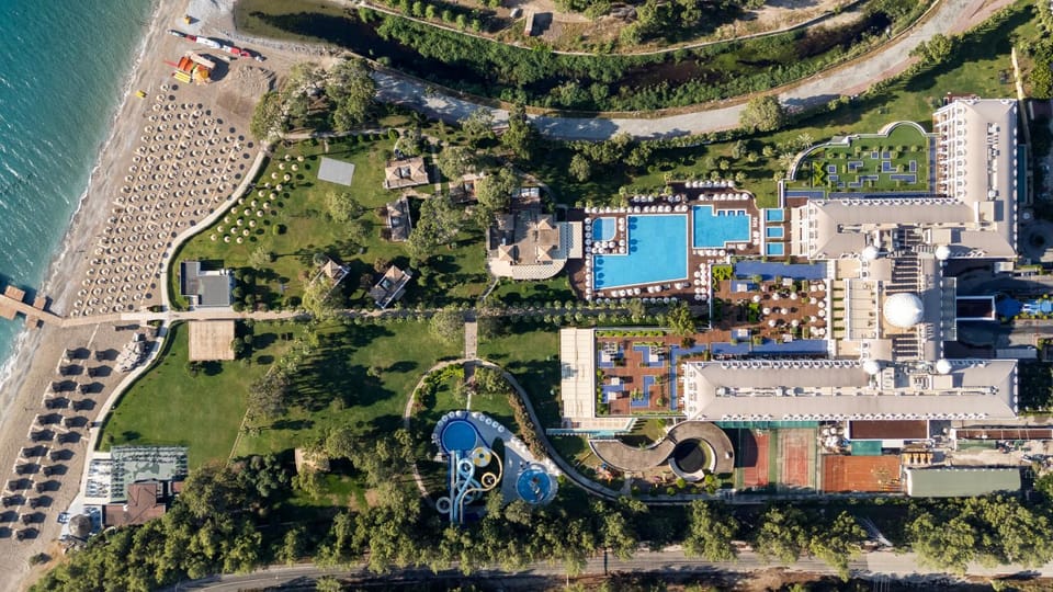 Property building, Bird's eye view